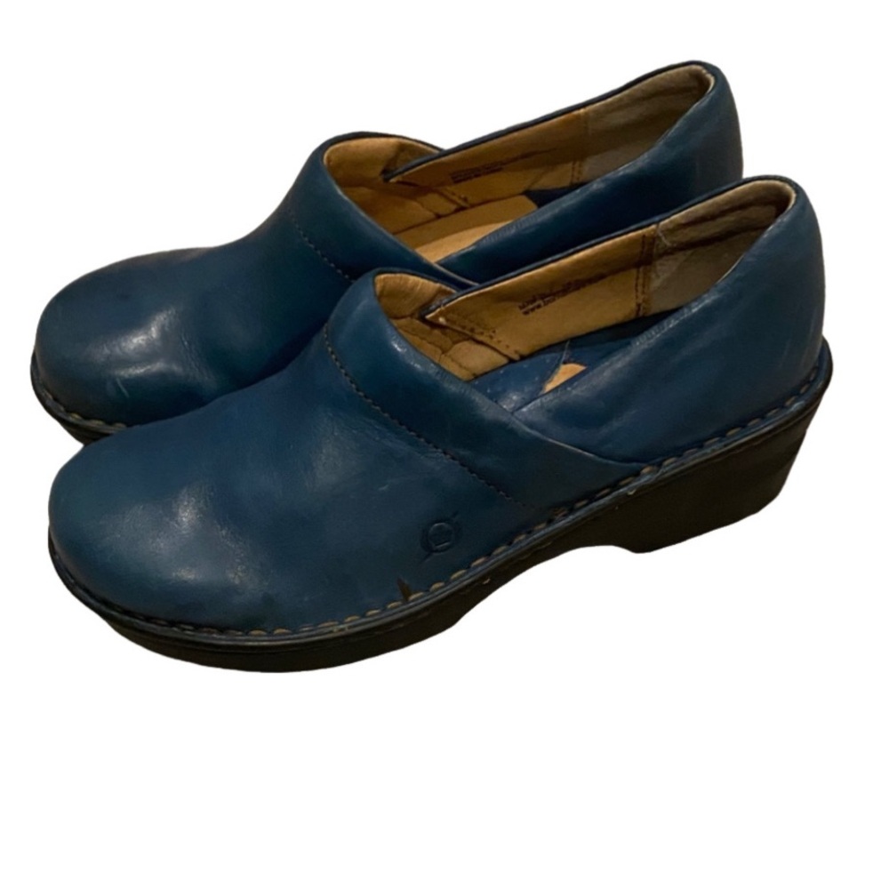 Women's Blue Leather Clogs